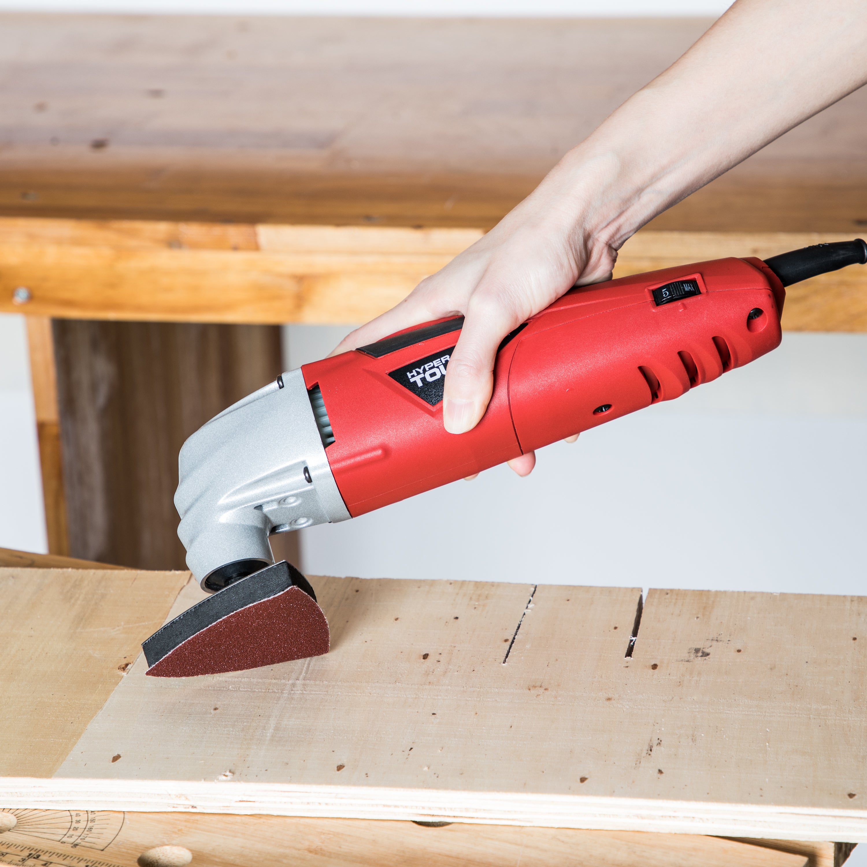 2.1-Amp Oscillating Multi Function Tool